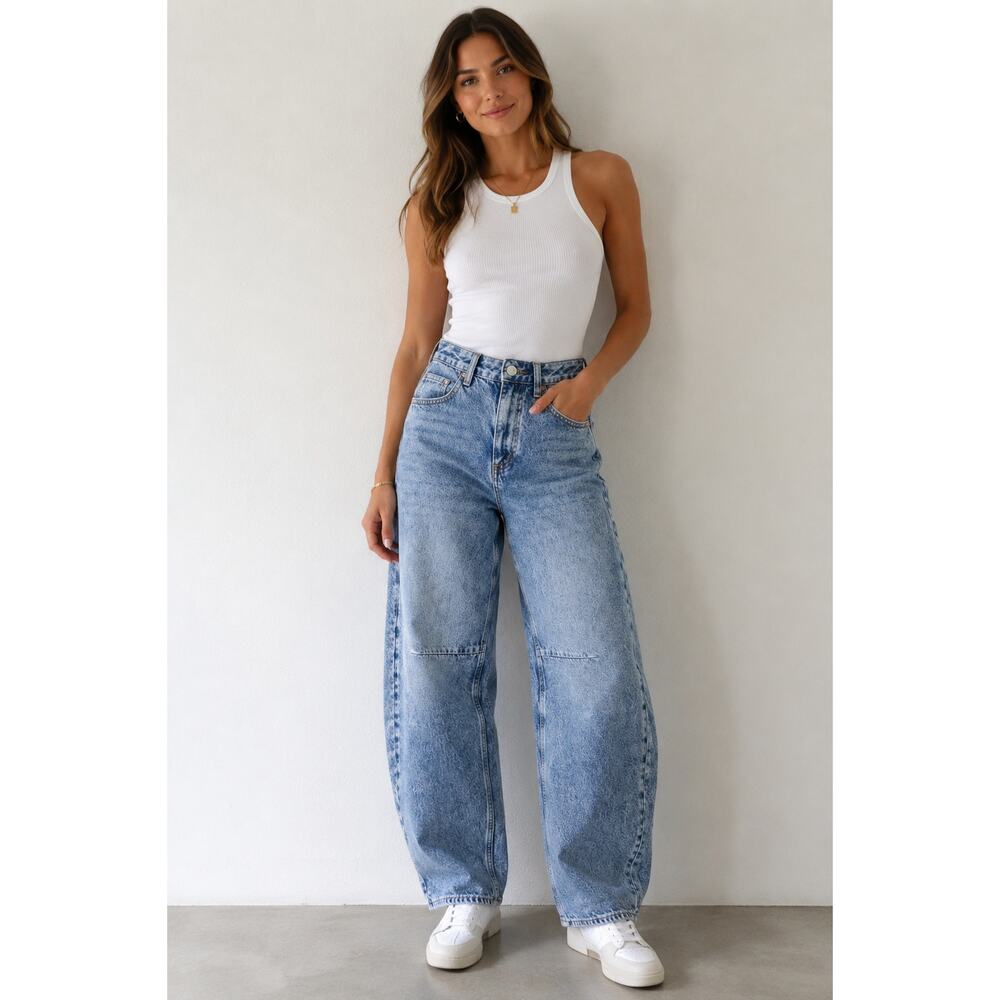 S.O.N.G Star Of New Generation Vintage Inspired Y2K Barrel Leg High Rise Jeans